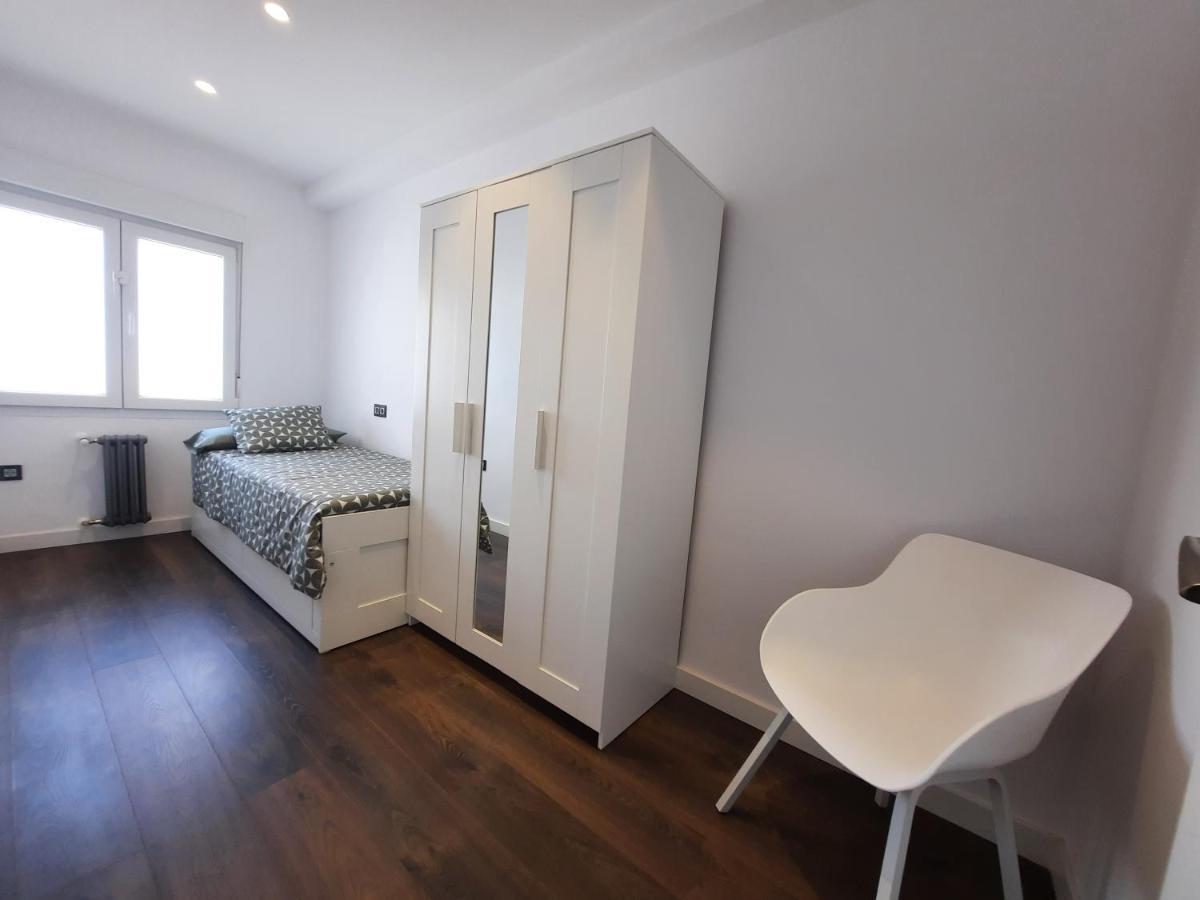 Apartamento Centro Gijon Con Wifi Gratis Y Parking Publico Proximo Incluido 외부 사진
